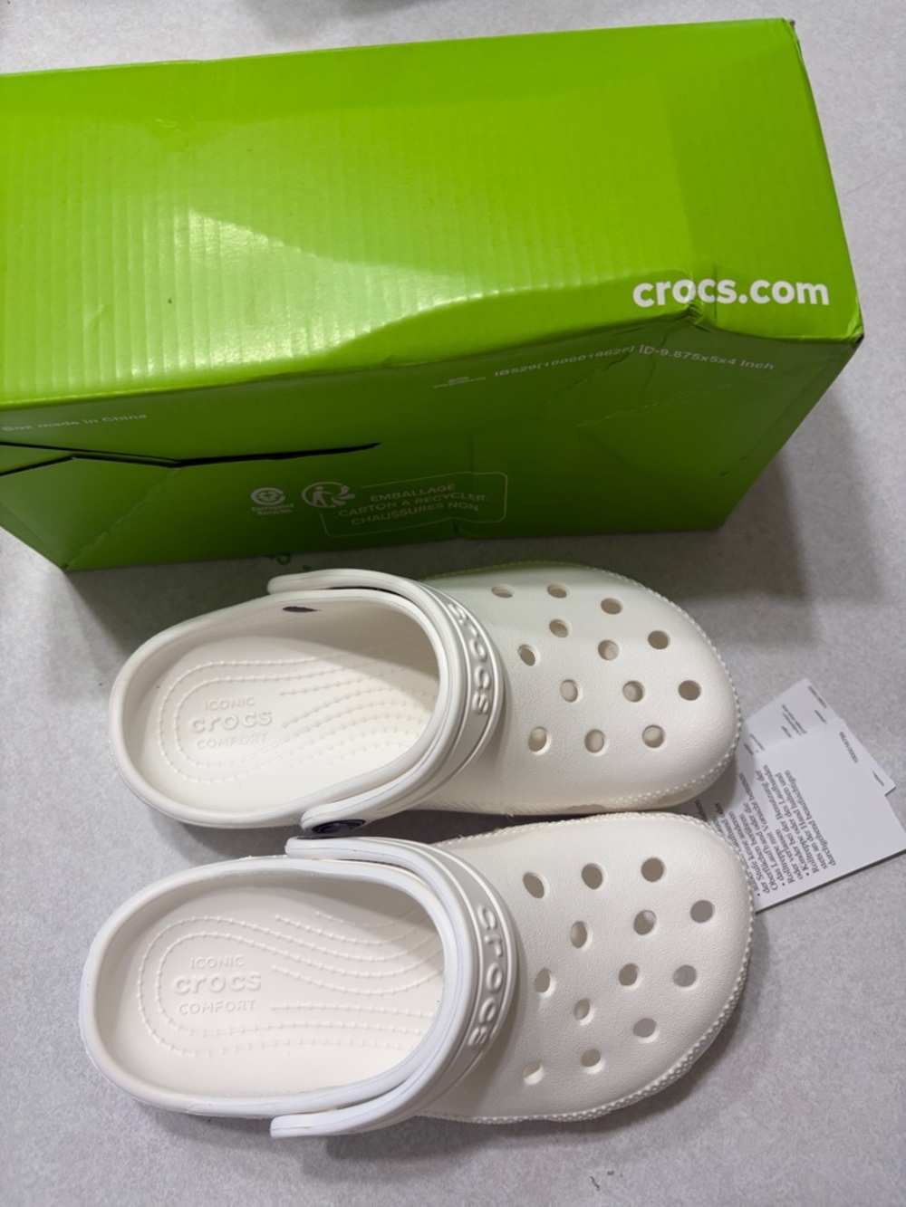 CROCS Kids Classic Clog - White - Picture 4 of 5
